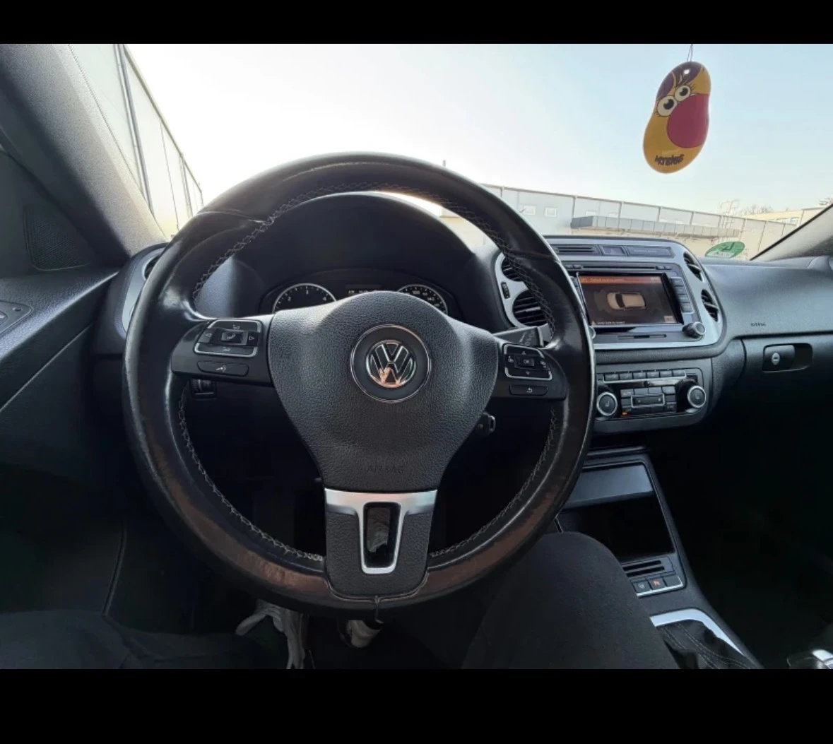 VW Tiguan, снимка 5 - Автомобили и джипове - 54689085