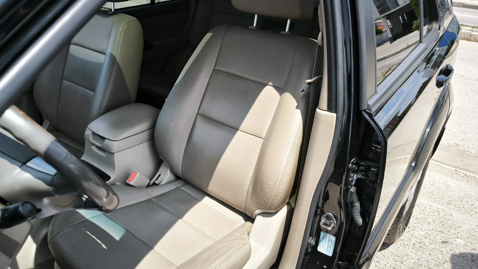 Kia Sorento 2.5CRDI 4x4 STILE Automatic , снимка 14 - Автомобили и джипове - 54971453