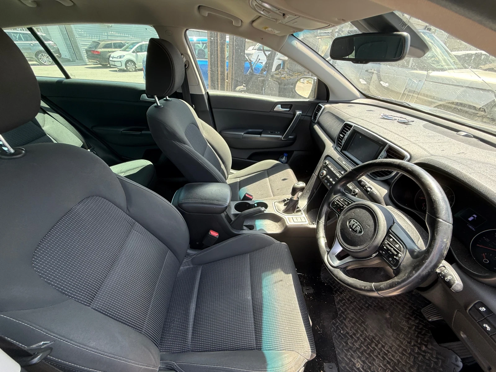Kia Sportage 1.6 GDI 136кс, снимка 7 - Автомобили и джипове - 55161431