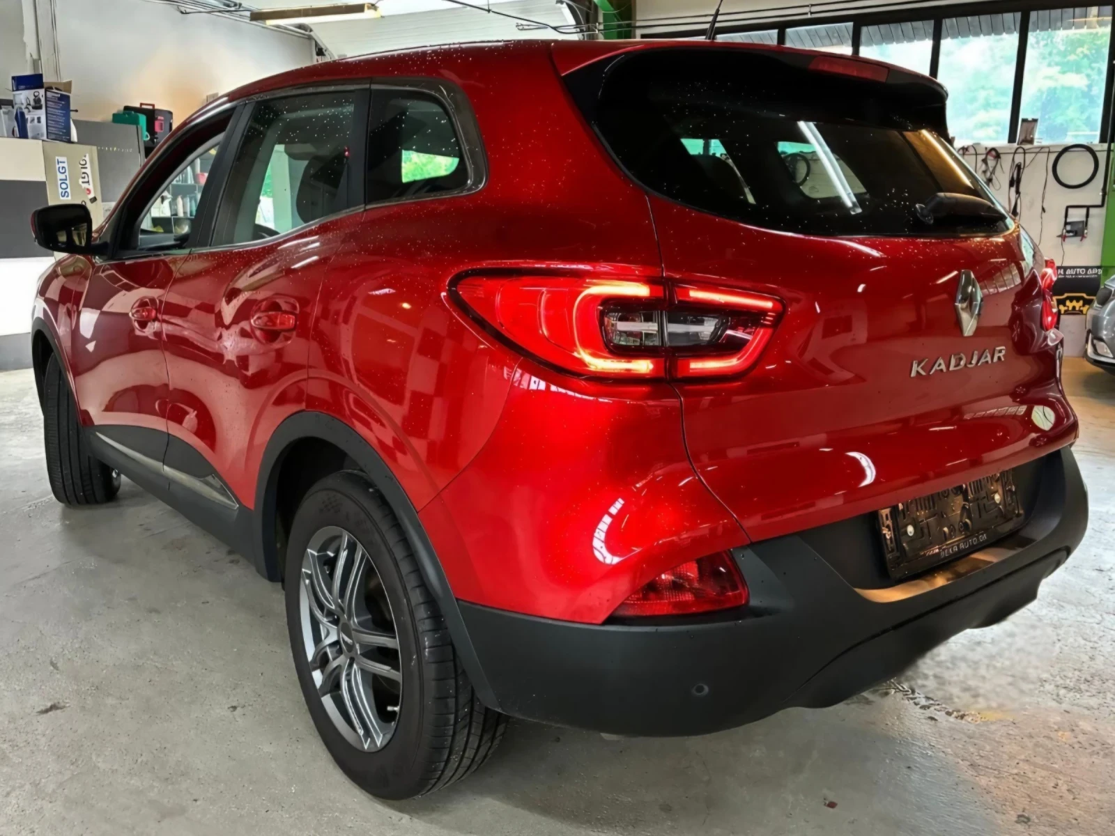 Renault Kadjar Intense | 1.5 dCi 110hp | EDC Automatic | EU6, снимка 4 - Автомобили и джипове - 55249523