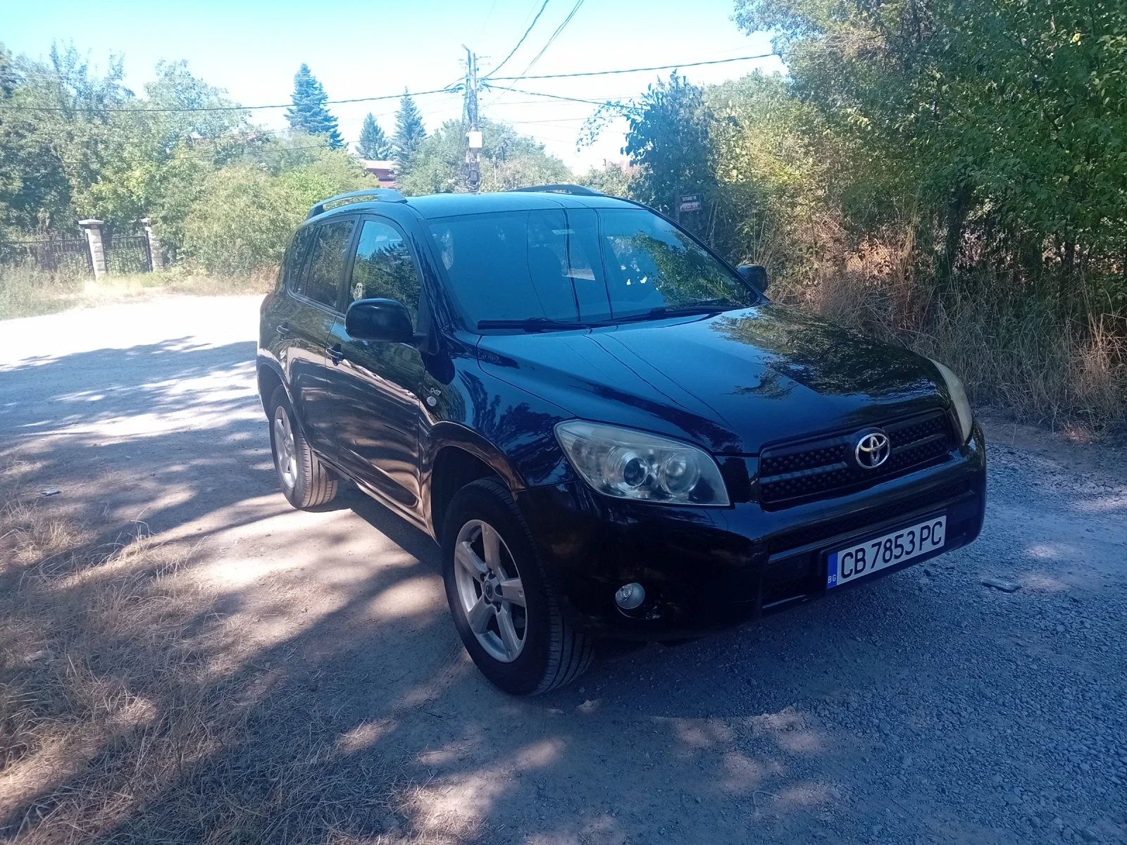 Toyota Rav4 2.2 D-4D, снимка 3 - Автомобили и джипове - 55680244