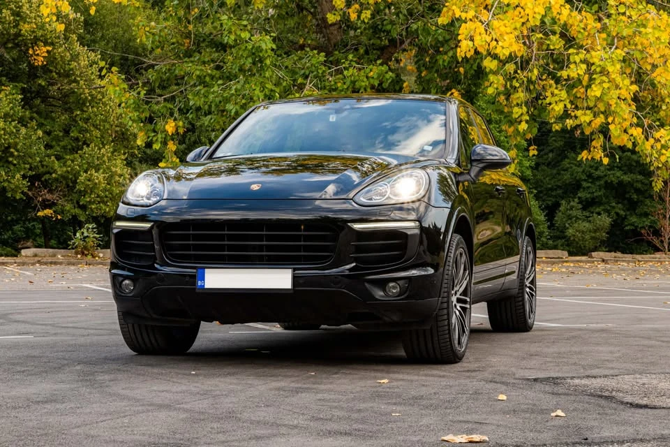 Porsche Cayenne 3.6 V6 300 к.с./Ревизиран двигател/Сменени вериги, снимка 6 - Автомобили и джипове - 55858003