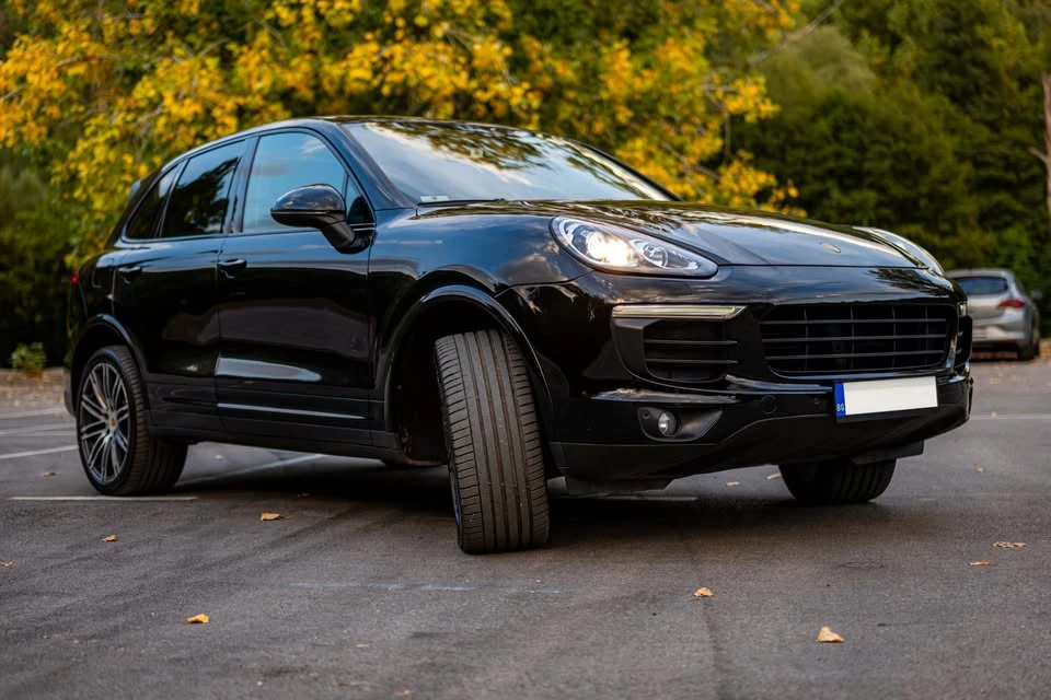 Porsche Cayenne 3.6 V6 300 к.с./Ревизиран двигател/Сменени вериги, снимка 2 - Автомобили и джипове - 55858003