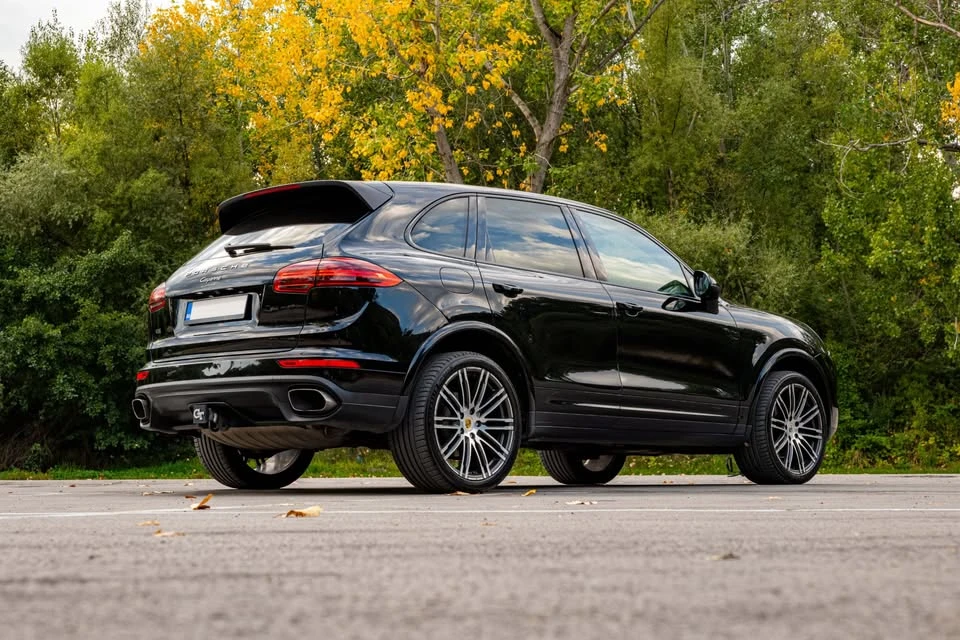 Porsche Cayenne 3.6 V6 300 к.с./Ревизиран двигател/Сменени вериги, снимка 5 - Автомобили и джипове - 55858003