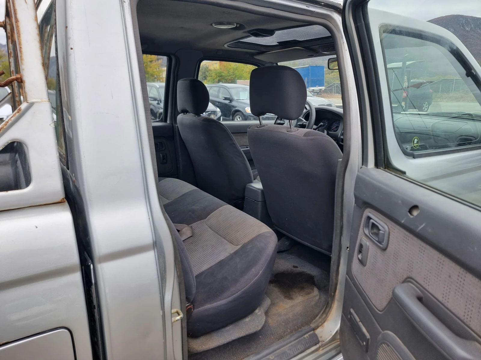 Nissan Navara 2.5TDI | Mobile.bg � ����������� 14