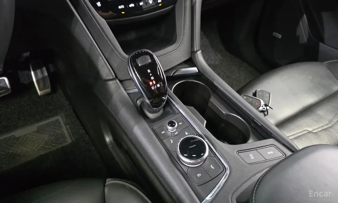 Cadillac XT6 3.6 AWD* 360 КАМЕРИ* ДИСТРОНИК* КРАЙНА ЦЕНА* , снимка 12 - Автомобили и джипове - 56655236