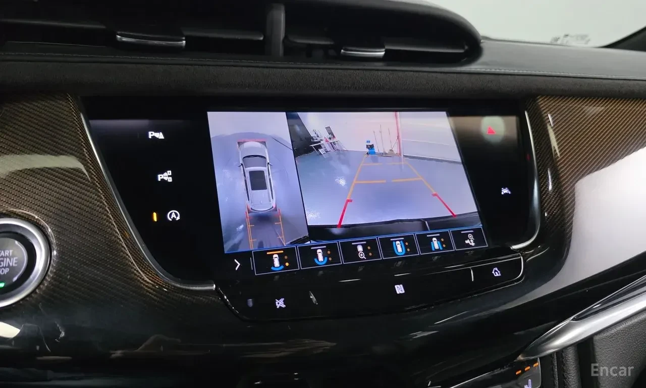 Cadillac XT6 3.6 AWD* 360 КАМЕРИ* ДИСТРОНИК* КРАЙНА ЦЕНА* , снимка 11 - Автомобили и джипове - 56655236