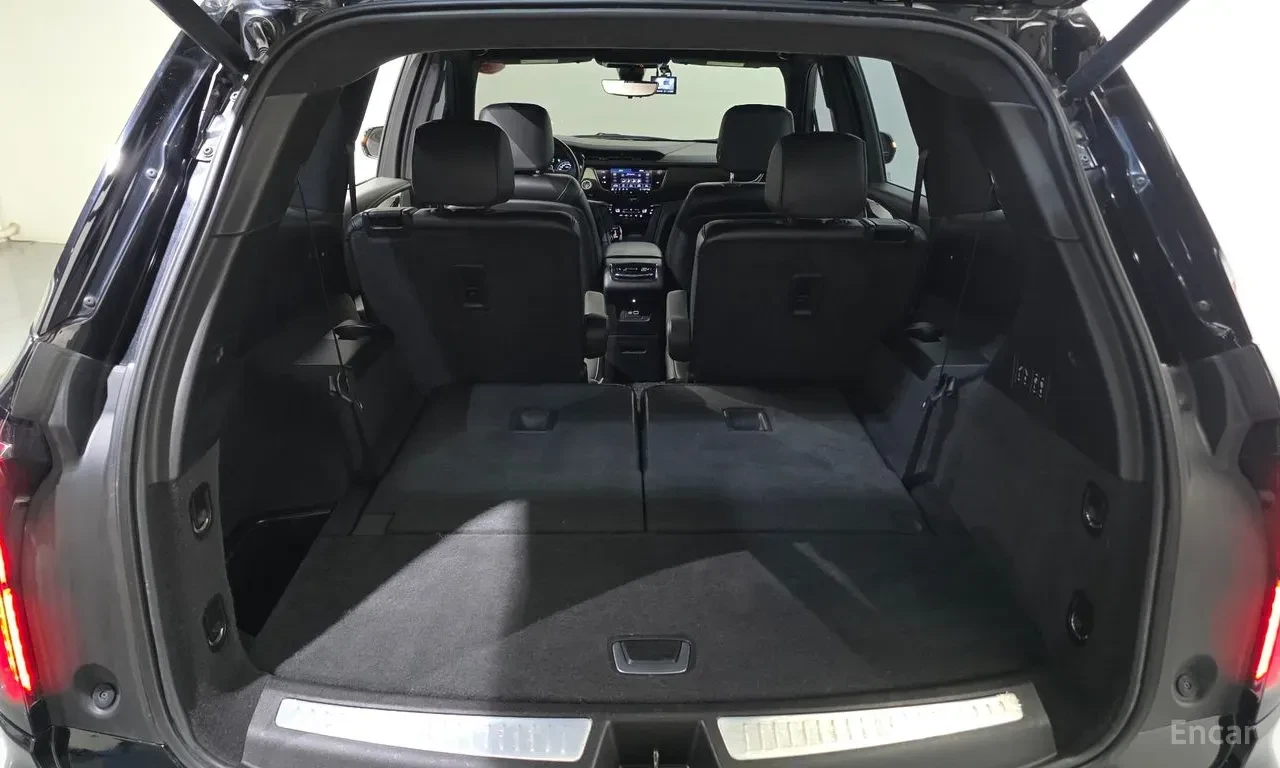 Cadillac XT6 3.6 AWD* 360 КАМЕРИ* ДИСТРОНИК* КРАЙНА ЦЕНА* , снимка 16 - Автомобили и джипове - 56655236