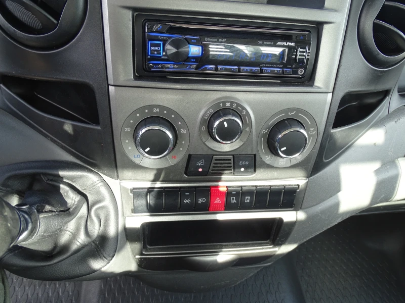 Iveco 35c17 * * * КЛИМАТИК* * * 3.0HPI  КАТ. * Б* , снимка 9 - Бусове и автобуси - 51524745