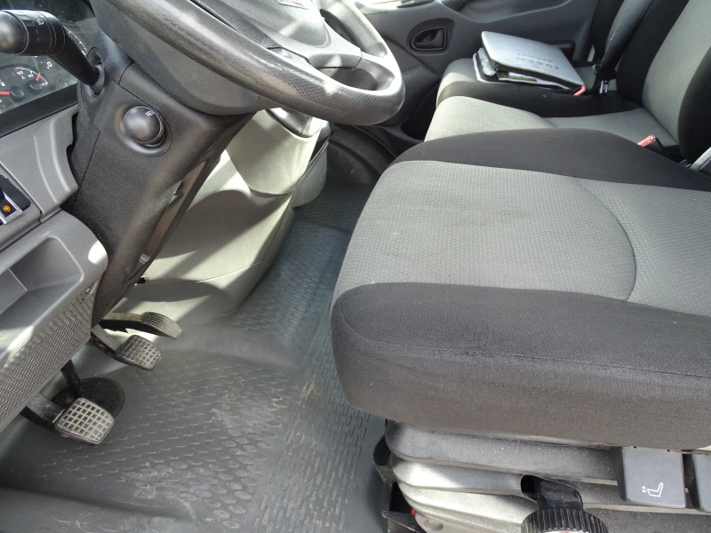 Iveco 35c17 * * * КЛИМАТИК* * * 3.0HPI  КАТ. * Б* , снимка 11 - Бусове и автобуси - 51524745