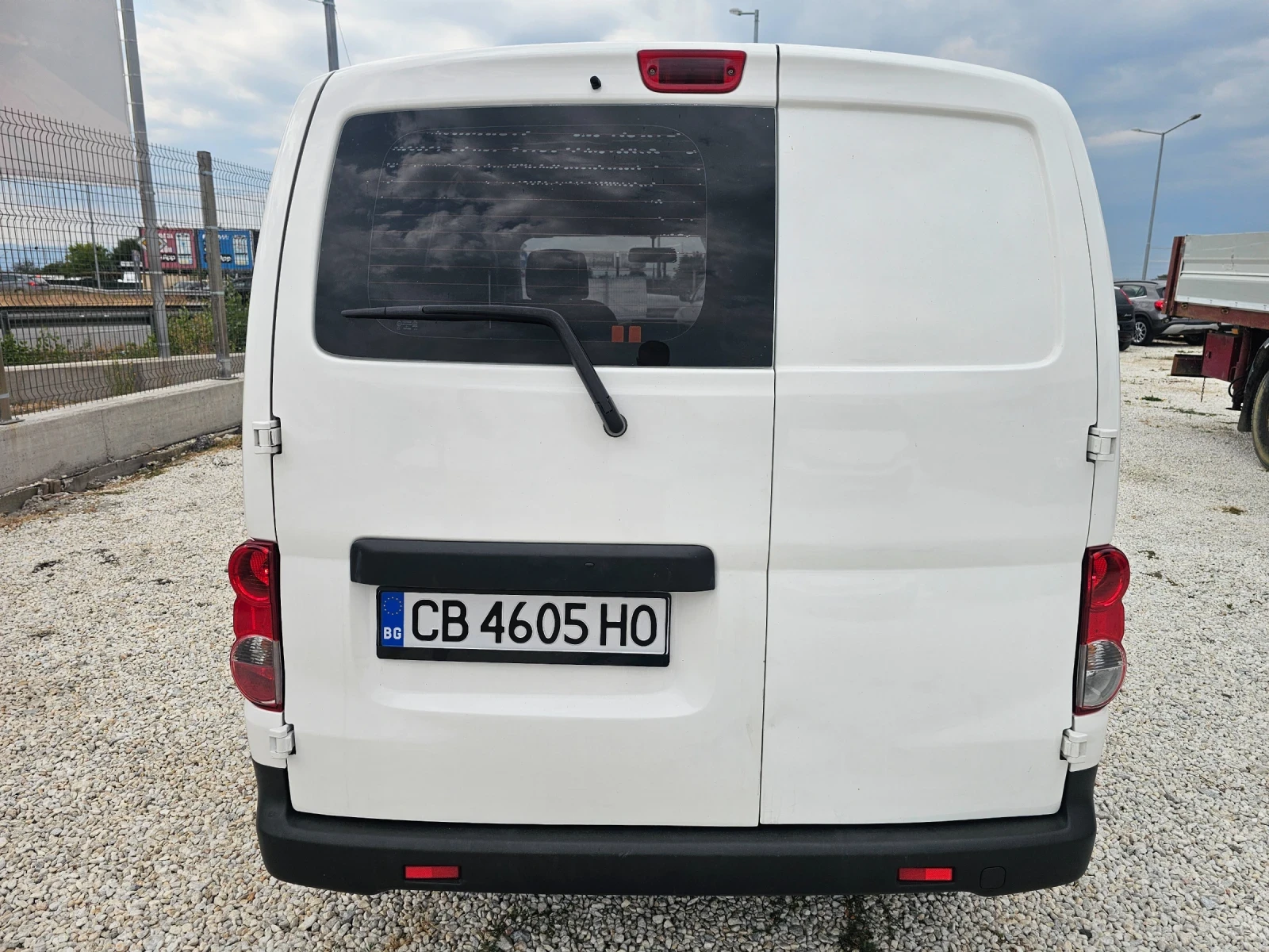 Nissan NV200 1.5DCI/КАМЕРА/АНДРОИД/ПЕРФЕКТЕН, снимка 9 - Бусове и автобуси - 56163239
