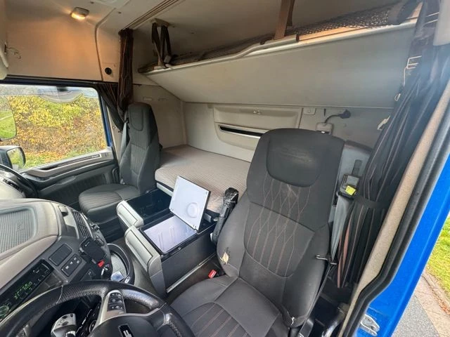 Daf Xf-480 Германия EURO 6 C RETARDER ХИДРАВЛИЧНА ПОМПА, снимка 17 - Камиони - 52964679