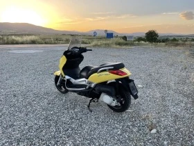     Yamaha X-max 250