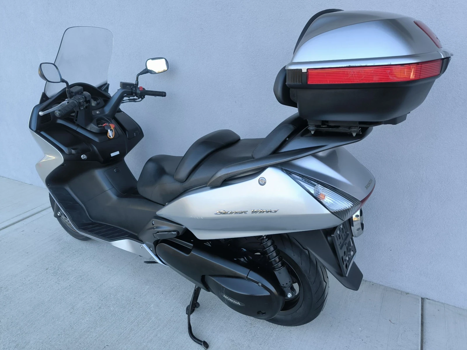 Honda Silver Wing 400, 32639 км , Нов внос Италия  - изображение 9