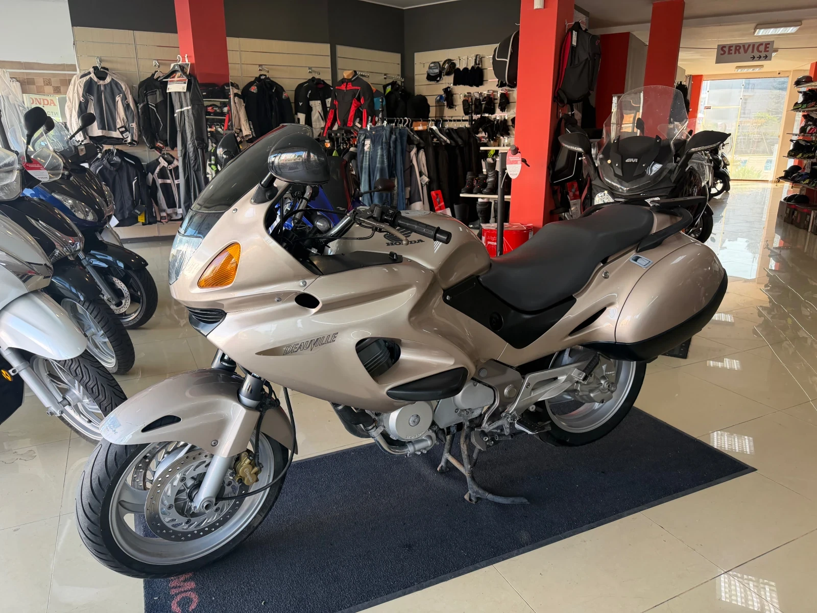 Honda Deauville 650 20000km., снимка 9 - Мотоциклети и мототехника - 55352142