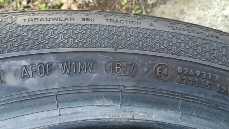 Гуми Летни 205/55R16, снимка 12 - Гуми и джанти - 26835597