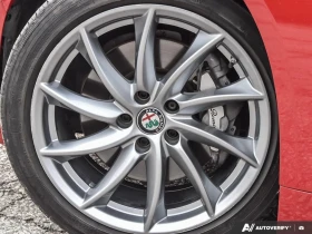 Alfa Romeo Giulia * 4dr Sdn AWD * CARFAX * ЦЕНА ДО БГ, снимка 6
