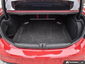 Alfa Romeo Giulia * 4dr Sdn AWD * CARFAX * ЦЕНА ДО БГ, снимка 10