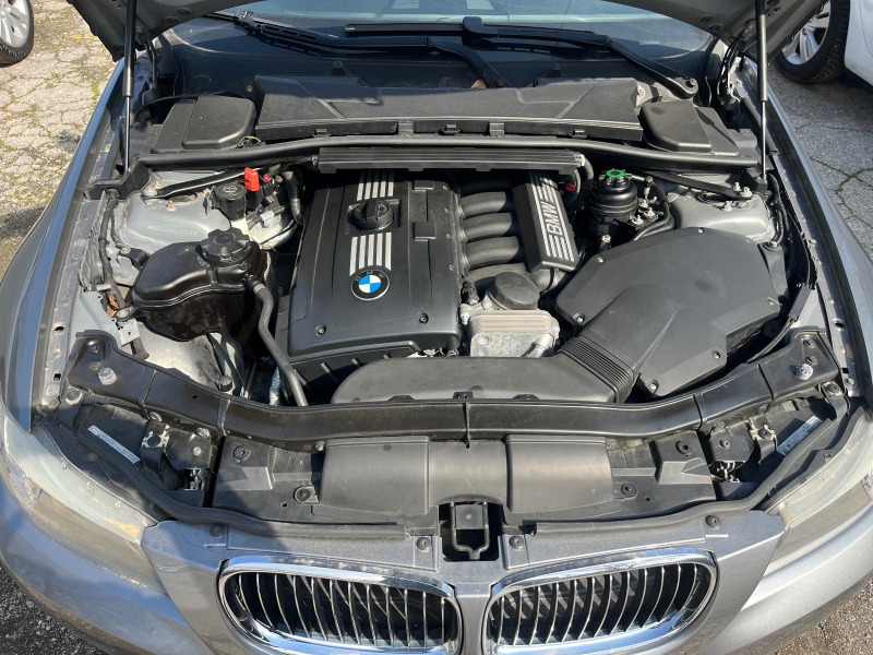 BMW 325 i xDrive LCI 3.0 218кс Navi Automat , снимка 13 - Автомобили и джипове - 43096310