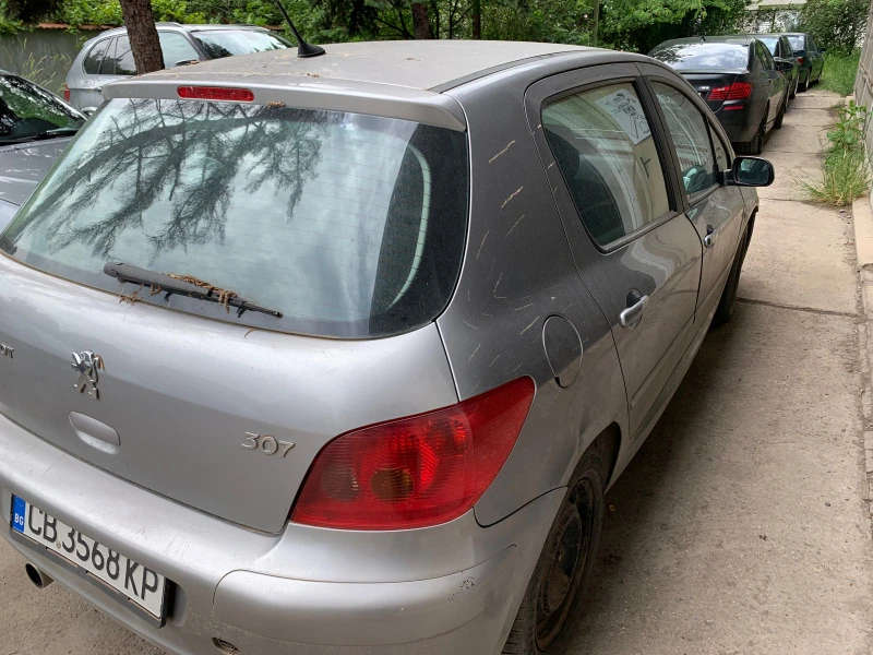 Peugeot 307 1.6 I 109 кс, снимка 4 - Автомобили и джипове - 47702920