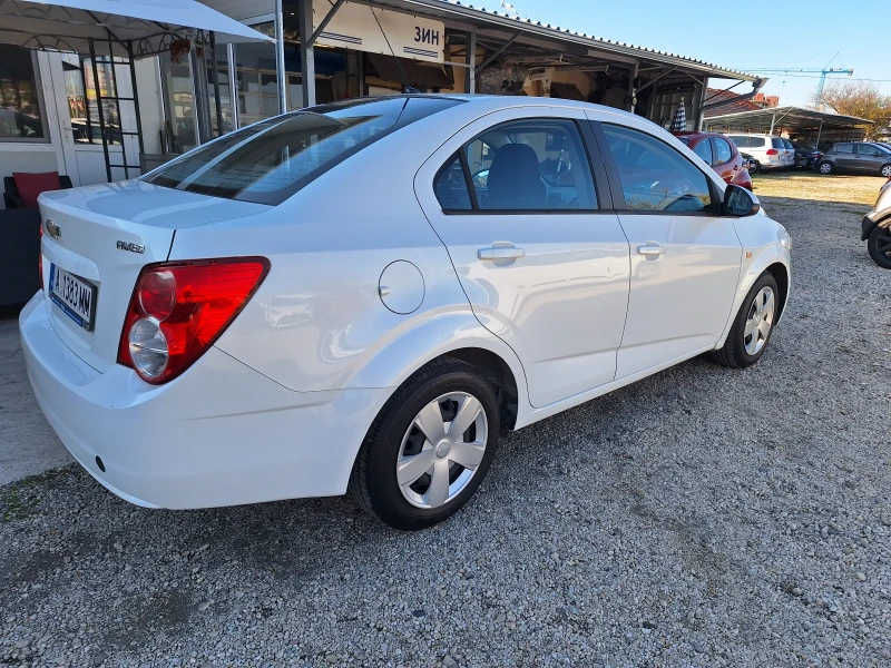 Chevrolet Aveo 1.4 automat, снимка 3 - Автомобили и джипове - 48108103