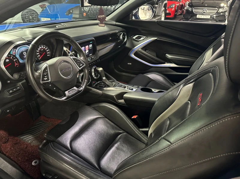 Chevrolet Camaro SS 6.2 V8, снимка 13 - Автомобили и джипове - 52398572