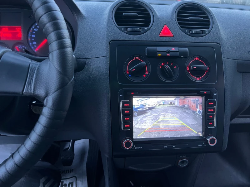 VW Caddy 1.9TDI 105 КЛИМА, снимка 5 - Автомобили и джипове - 52816661