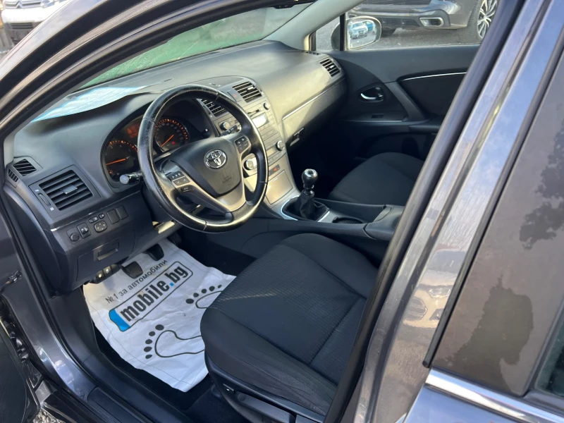 Toyota Avensis 2.0d4d 124k.c, снимка 7 - Автомобили и джипове - 52830504