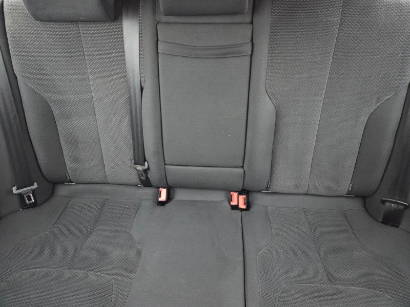 VW Passat 2.0 TDI, снимка 6 - Автомобили и джипове - 52885966