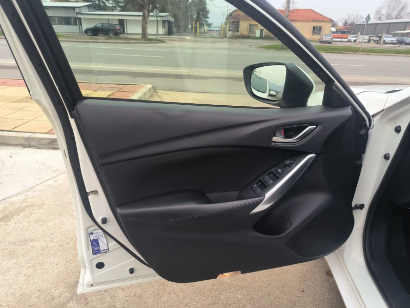 Mazda 6 2.2d-150.000km-6sk-Navi-Euro-6B, снимка 12 - Автомобили и джипове - 53456616
