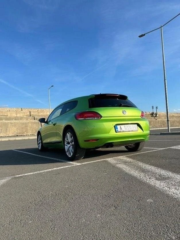 VW Scirocco 1.4 TSI, снимка 2 - Автомобили и джипове - 47011579