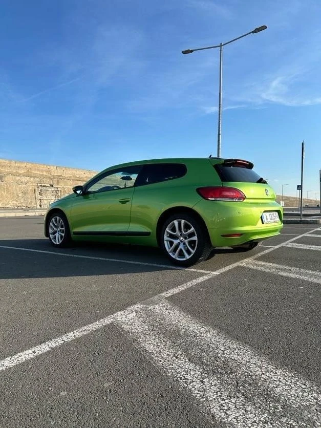 VW Scirocco 1.4 TSI, снимка 8 - Автомобили и джипове - 47011579