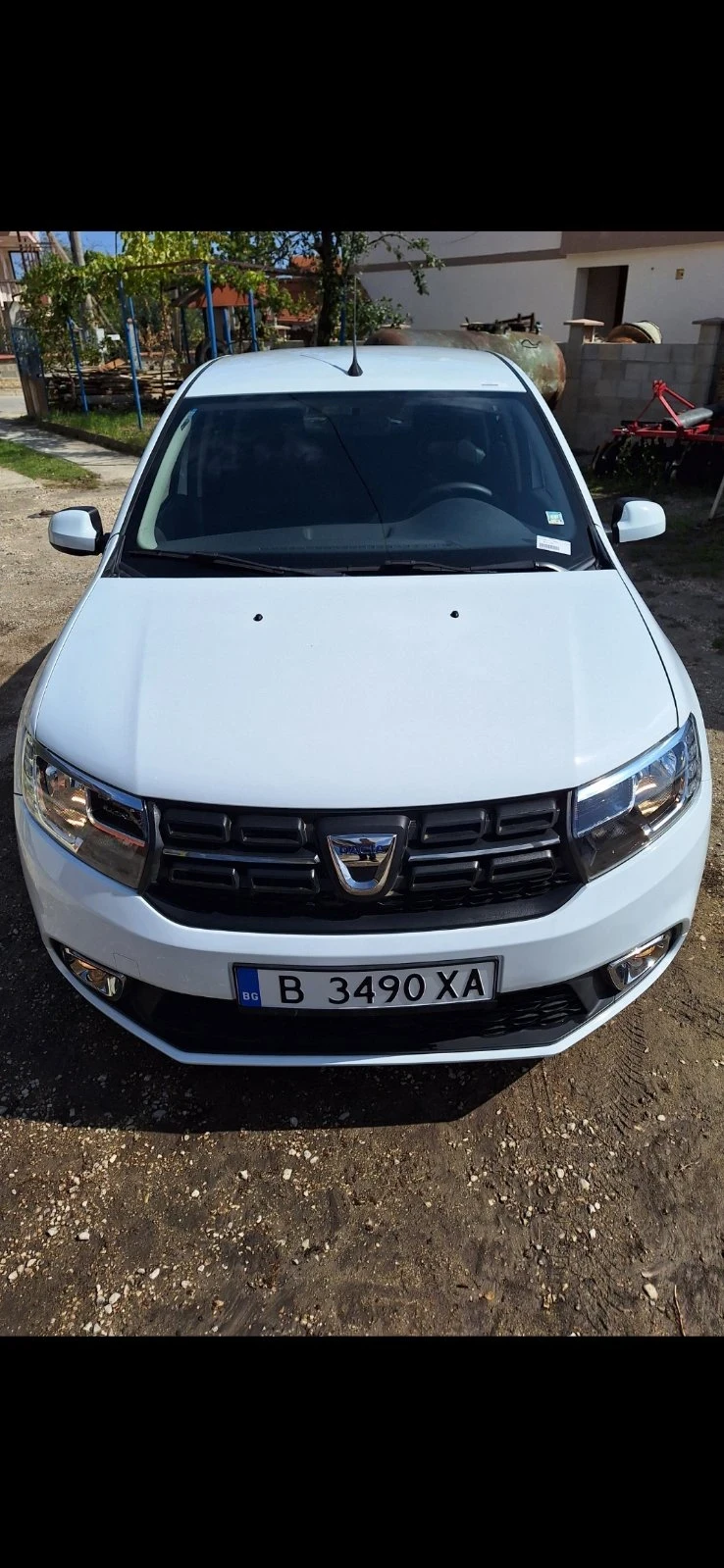 Dacia Sandero 1.0, снимка 1 - Автомобили и джипове - 48156745