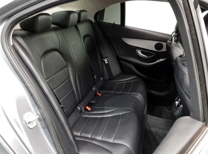 Mercedes-Benz C 220 C220d Avantgarde - изображение 10