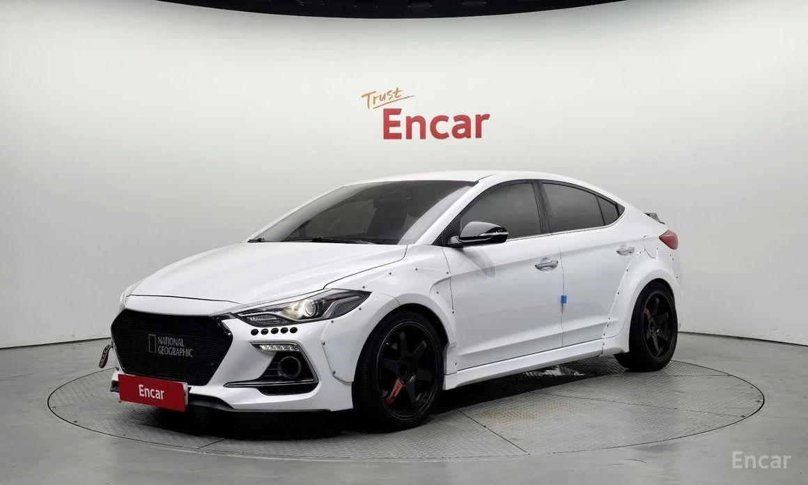 Hyundai Elantra, снимка 1