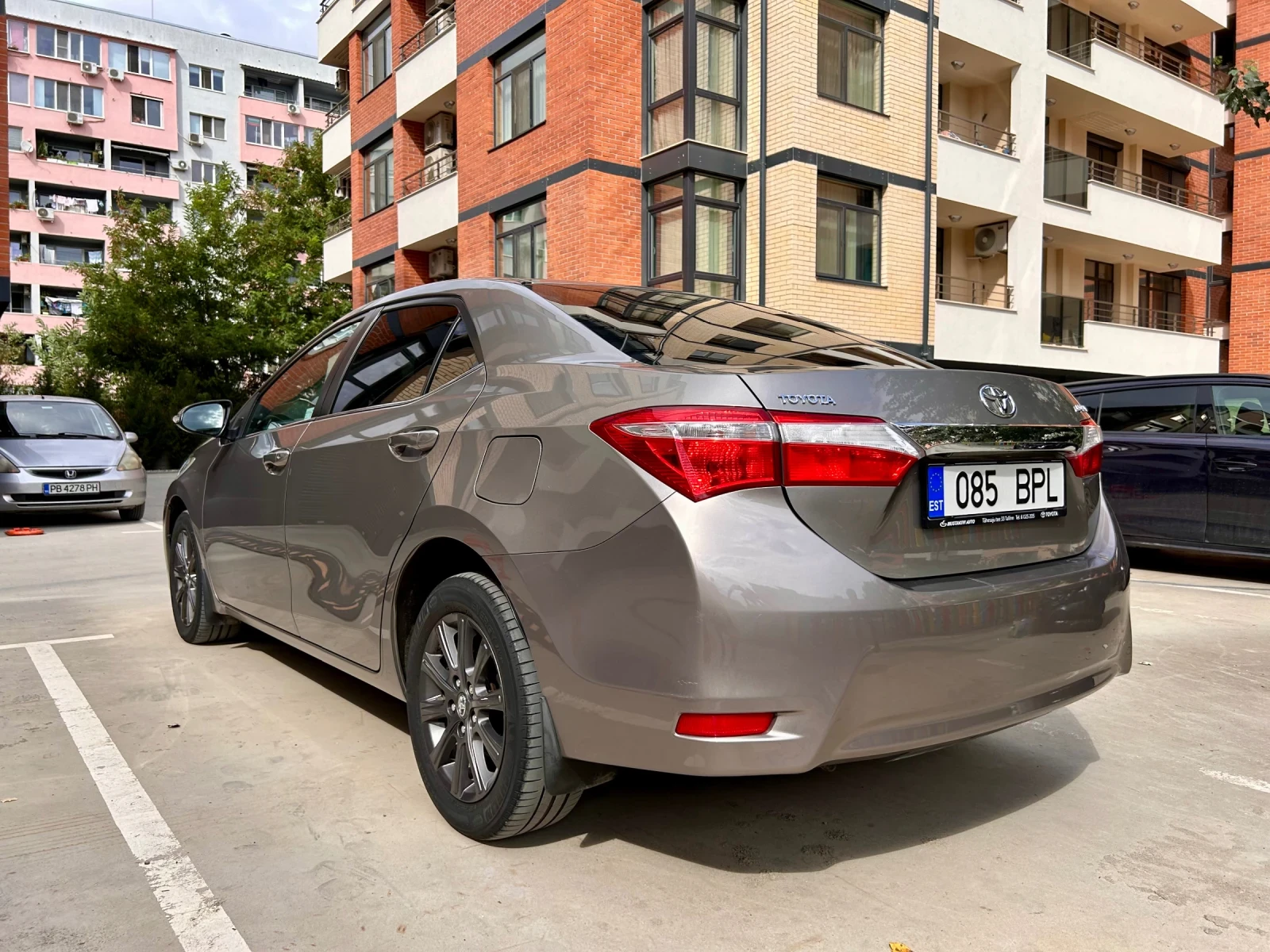 Toyota Corolla 1.6 - изображение 8