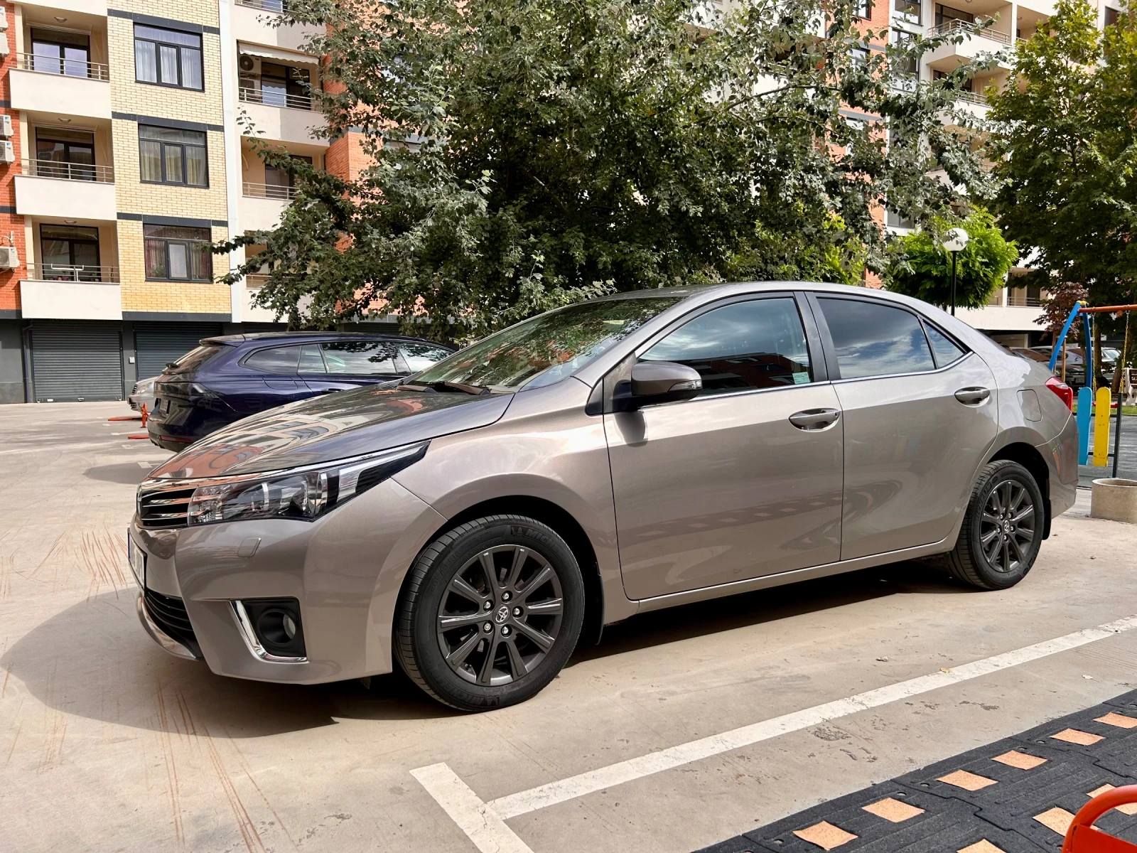 Toyota Corolla 1.6 - изображение 5