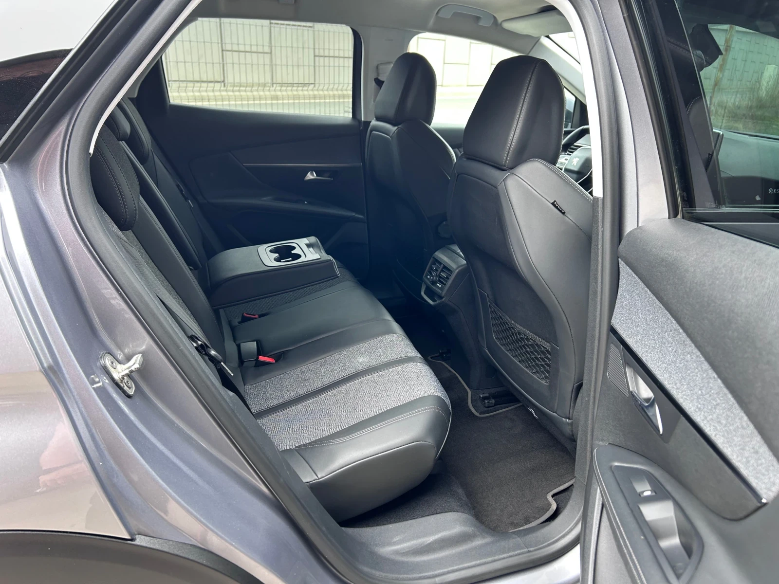 Peugeot 3008 1.5HDI ALLURE | Mobile.bg — изображение 16