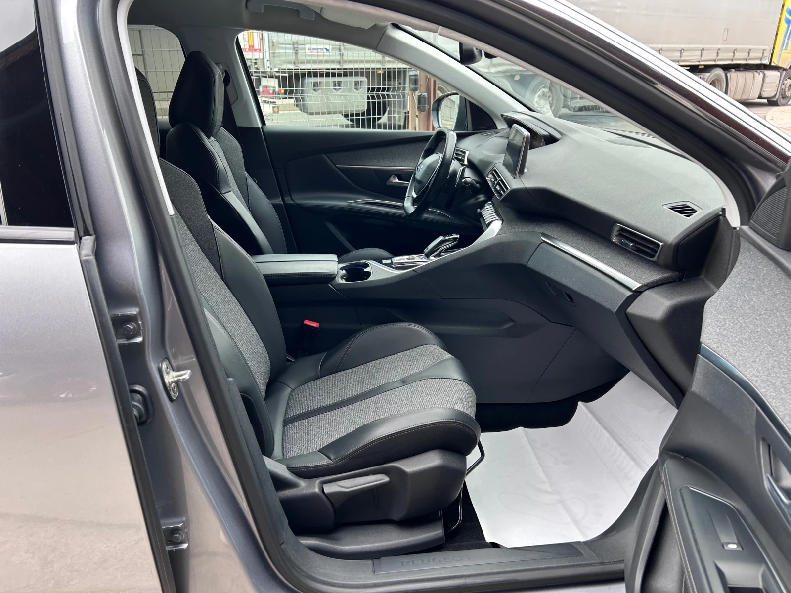 Peugeot 3008 1.5HDI ALLURE | Mobile.bg — изображение 14