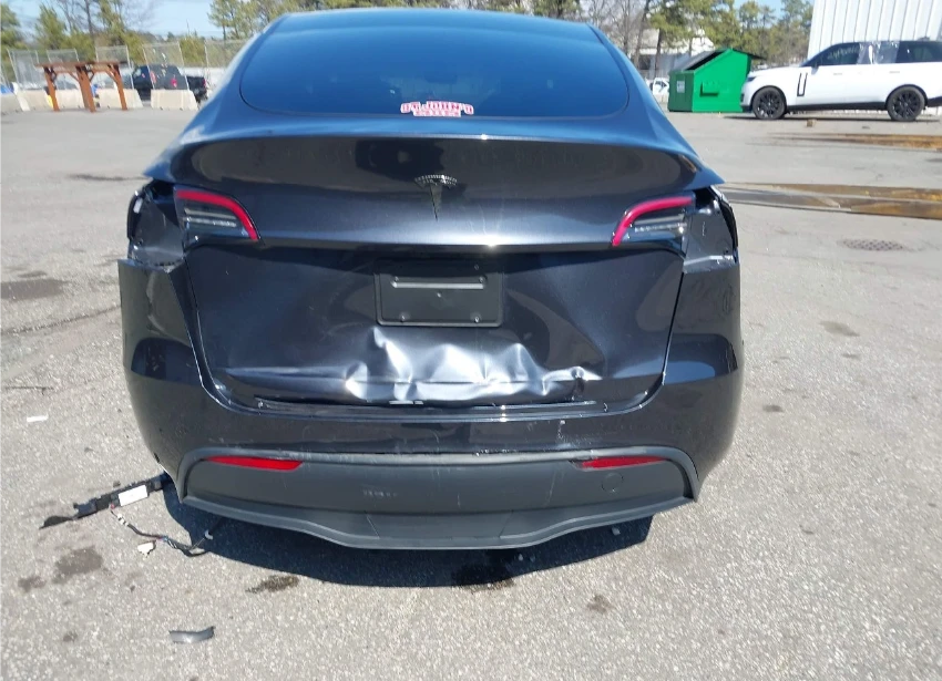 Tesla Model Y Long Range* Автопилот* Пано* LED* Дистроник*  - изображение 5