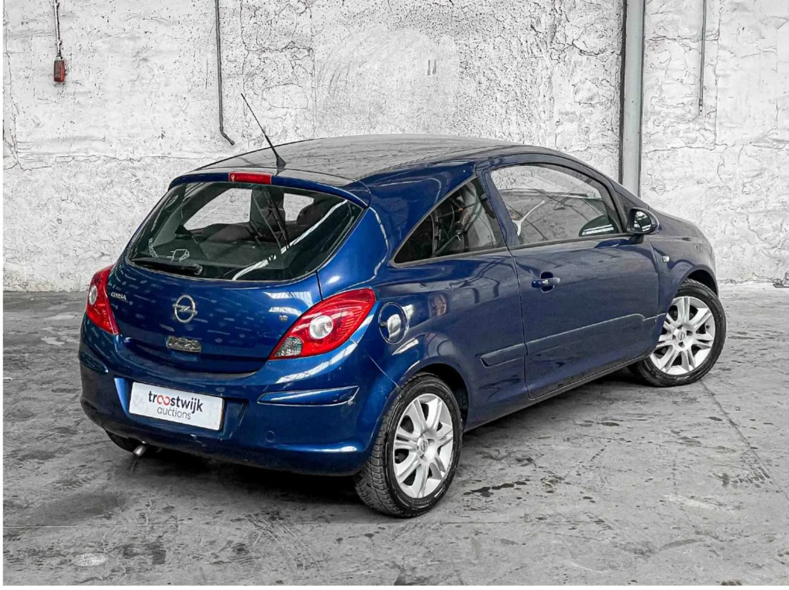 Opel Corsa  - изображение 4