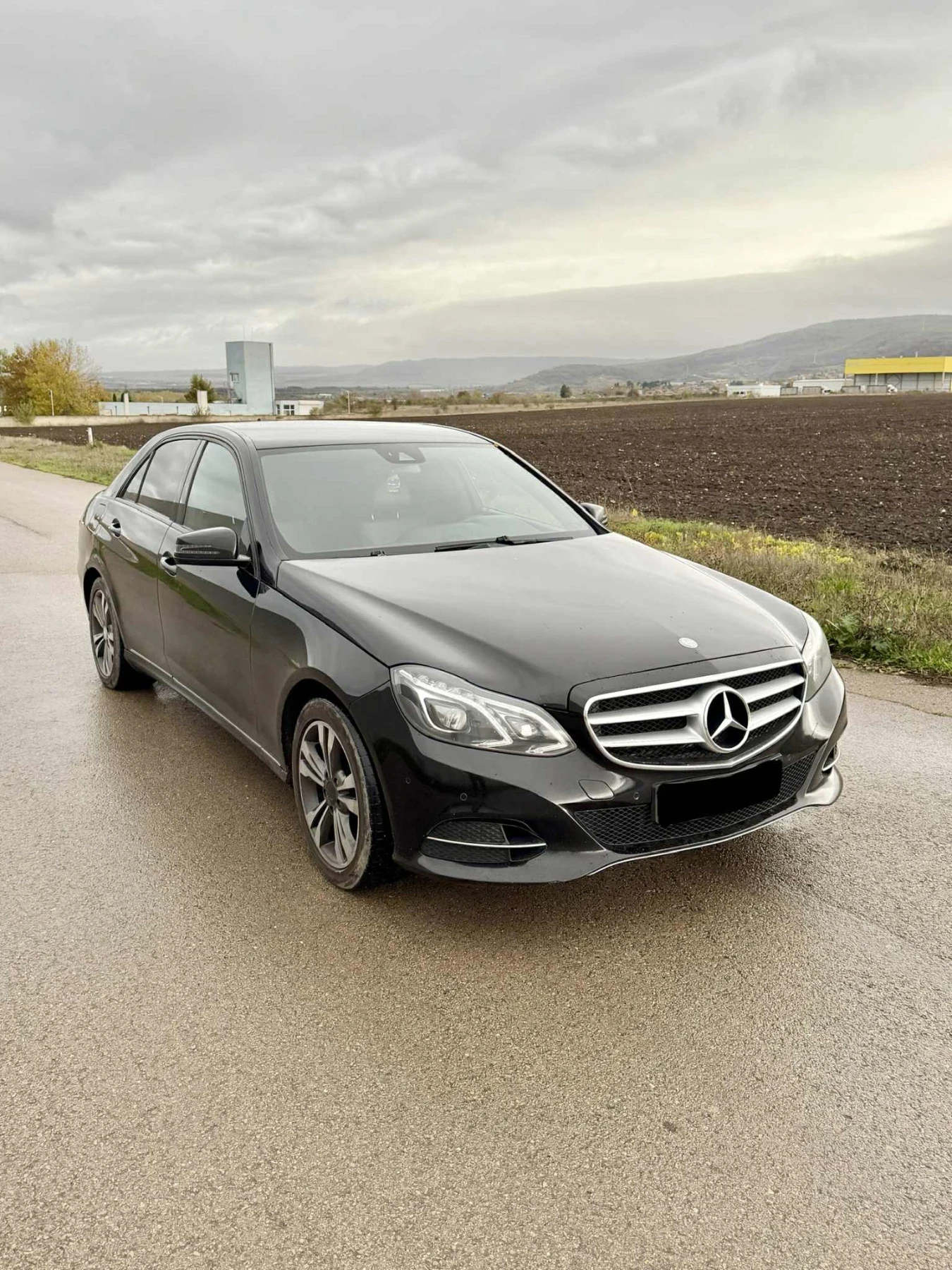 Mercedes-Benz E 250 4-MATIK - изображение 2