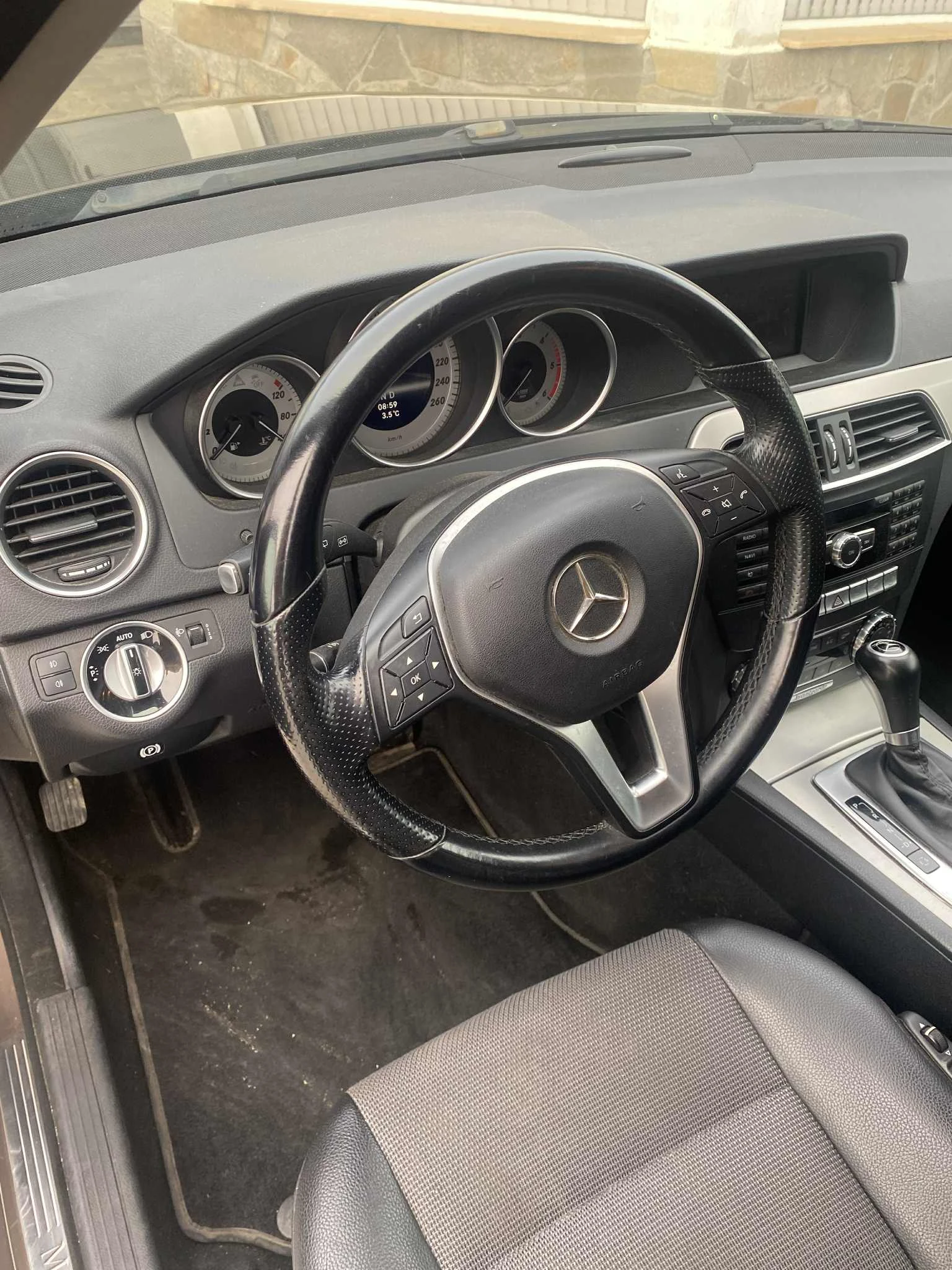 Mercedes-Benz C 200 Avangarde - изображение 7