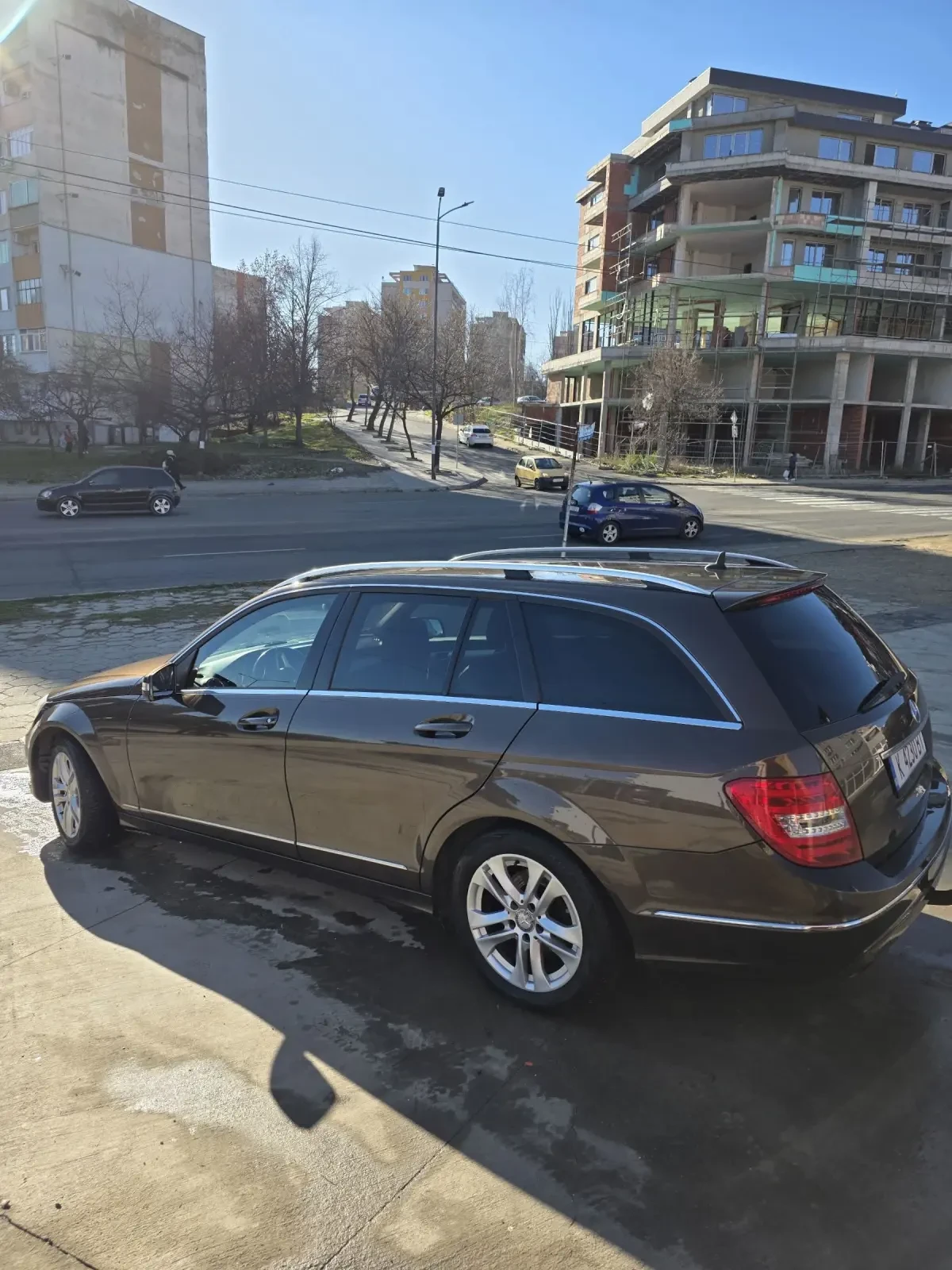 Mercedes-Benz C 200 Avangarde - изображение 4