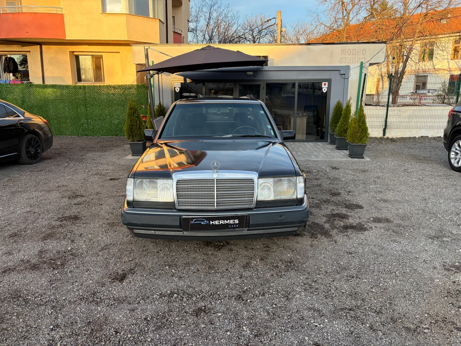 Mercedes-Benz 124 TURBO, снимка 2 - Автомобили и джипове - 53976192