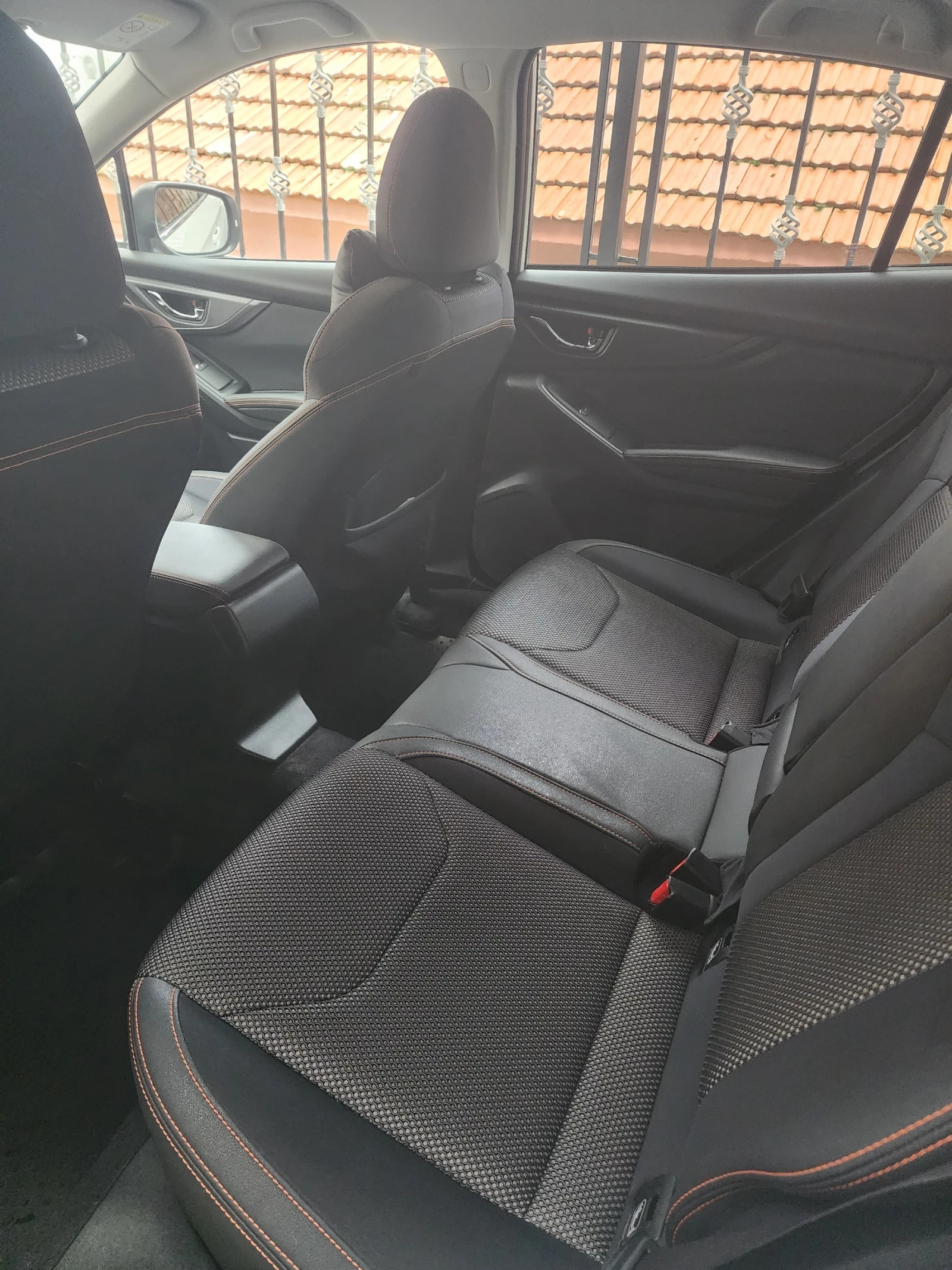 Subaru XV 4dventure 1.6, снимка 8 - Автомобили и джипове - 54057363