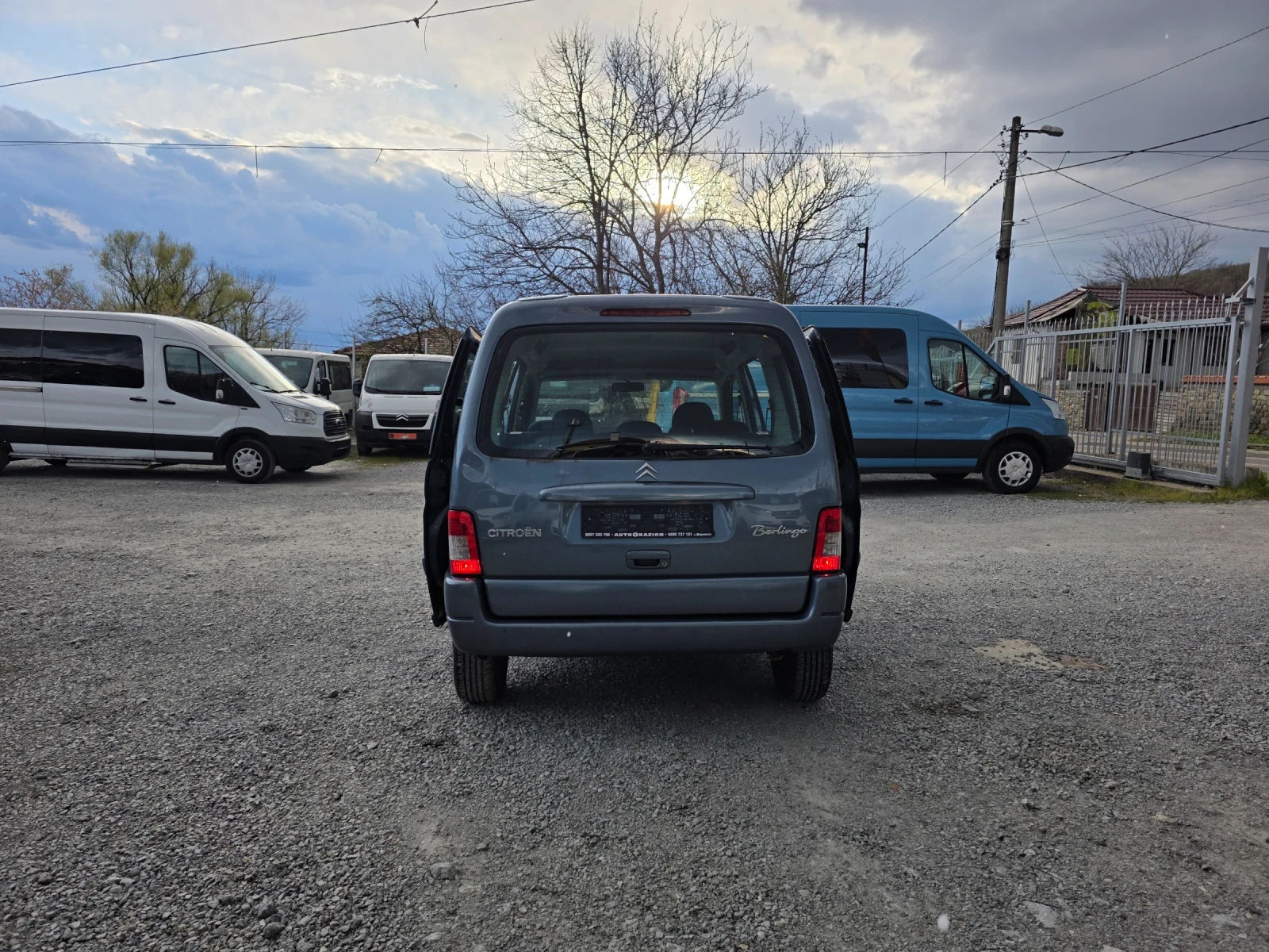 Citroen Berlingo 1.6i, снимка 6 - Автомобили и джипове - 54153348