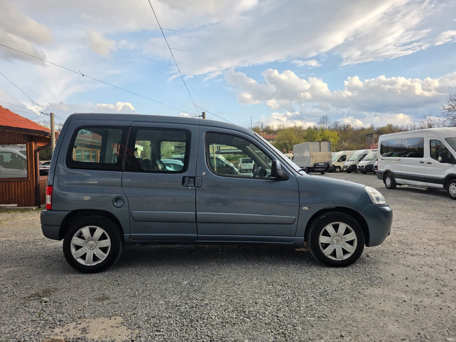Citroen Berlingo 1.6i, снимка 4 - Автомобили и джипове - 54153348