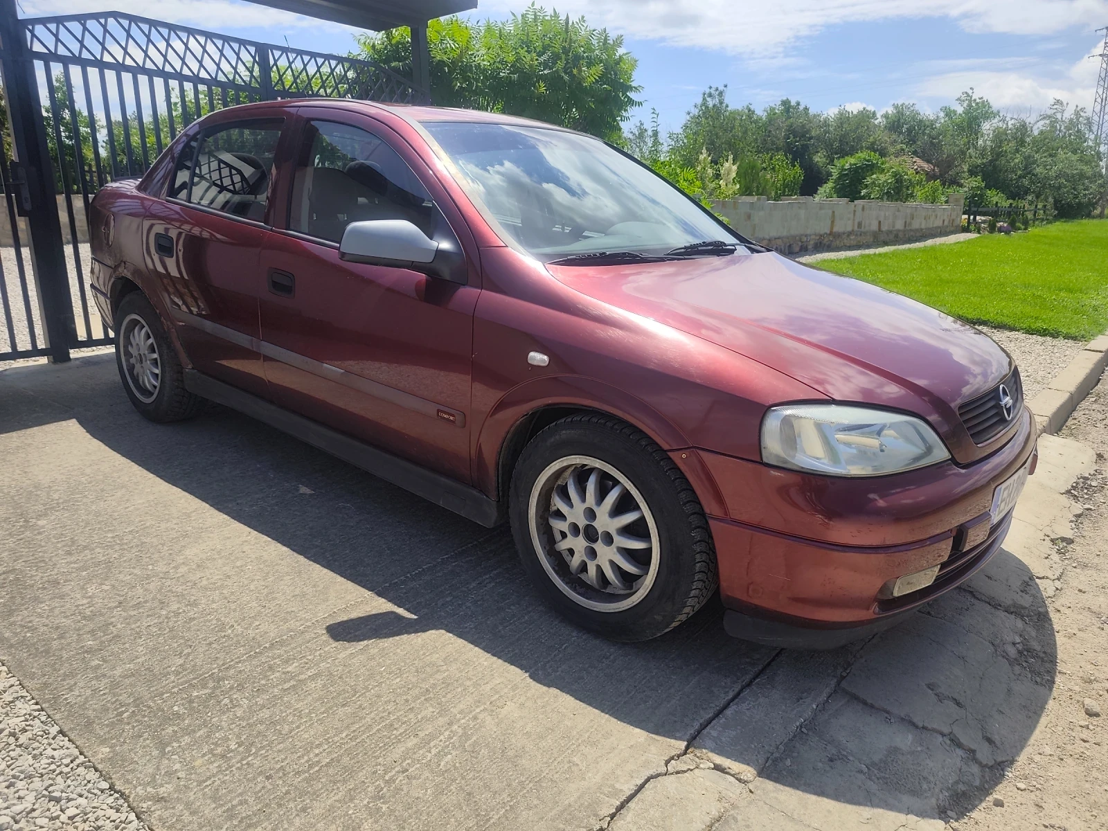 Opel Astra 1.6, снимка 2 - Автомобили и джипове - 54979729
