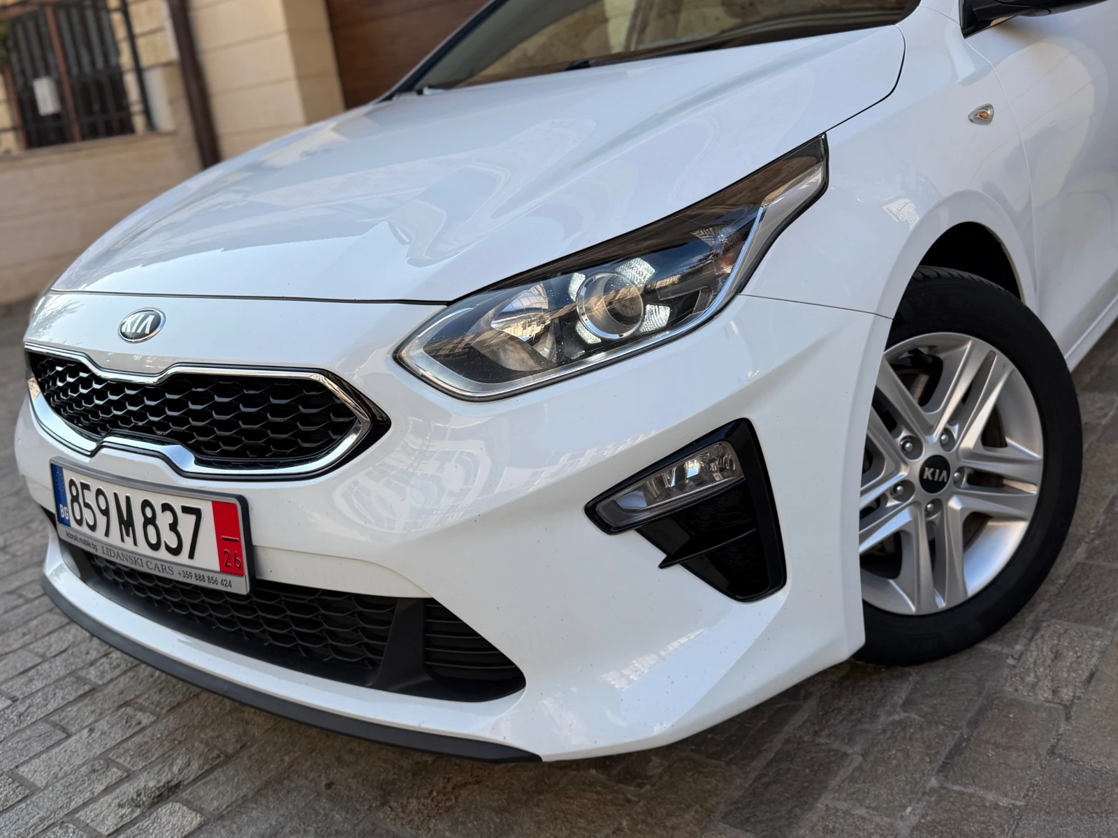 Kia Ceed 1.6 CRDI Mild Hybrid ��������� ��  | Mobile.bg � ����������� 3